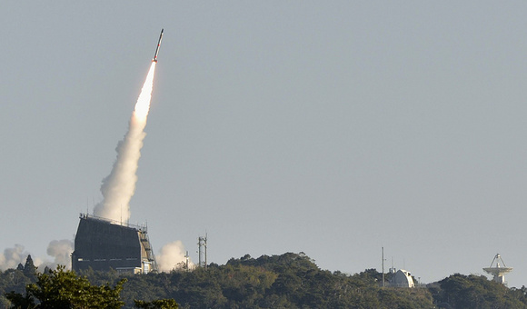 Япония запустила ракету-носитель самого компактного в мире класса
