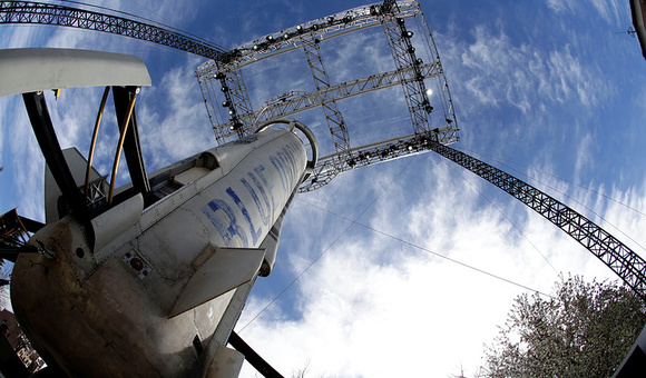 Blue Origin удалось плавно приземлить ракету и капсулу суборбитального корабля
