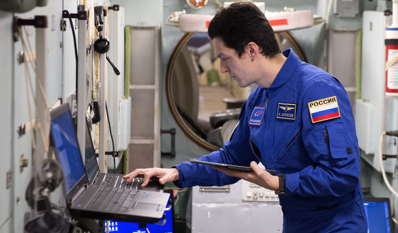 Константин Борисов полетит к МКС на корабле Crew Dragon в середине августа