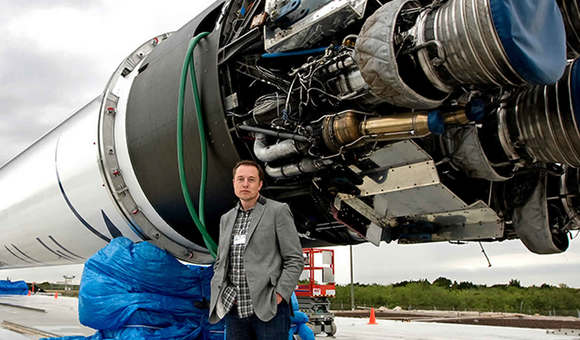 SpaceX вновь посадила первую ступень ракеты Falcon 9 на платформу в океане