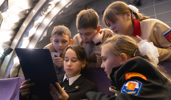 В Музее космонавтики состоялся второй этап конкурса школьников «Космической эре человечества — 65 лет» и награждение победителей конкурса.