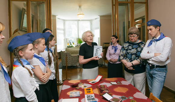 Встреча школьников с Мишиной В.А. в доме-музее С.П.Королёва
