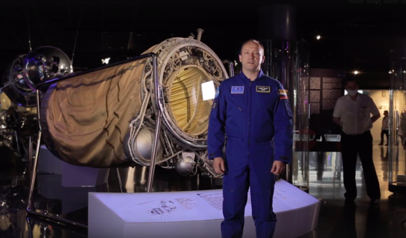 В 21 выпуске программы «Космос не ждёт» лётчик-космонавт Александр Мисуркин рассказал о том, как будет выглядеть новый лунный корабль, тестах китайского марсианского зонда «Тяньвэнь-1» и первом в истории случай успешной лазерной локации межпланетного аппарата.