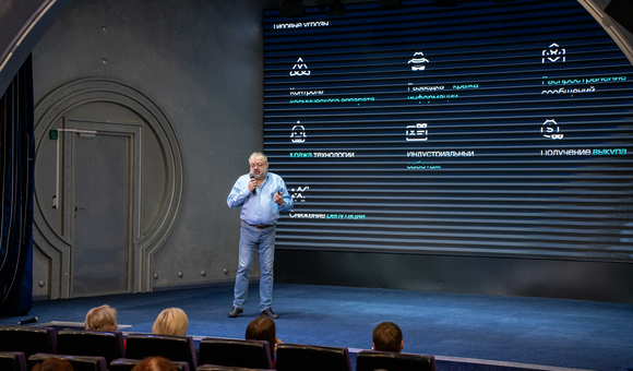 В кинозале Музея космонавтики прошла лекция «Безопасность систем спутниковой связи» от «Лаборатории Касперского»