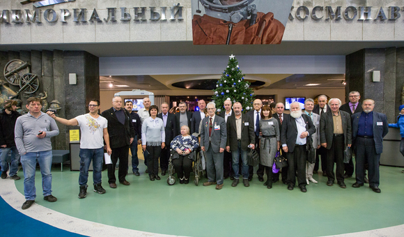 В Музее космонавтики состоялся X научно-консультативный саммит изобретателей России. Эксперты выступили с докладами на тему «Космическая ритмодинамика, перспективные космические двигатели, космическая телекоммуникационная связь».